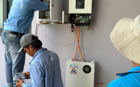 Điện mặt trời lưu trữ  6.9kwp -Pin lưu trữ 15kwh